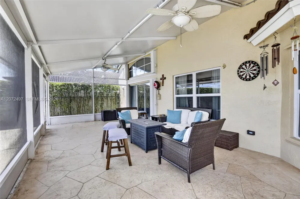 19156 NW 24th Ct Pembroke Pines, FL 33029