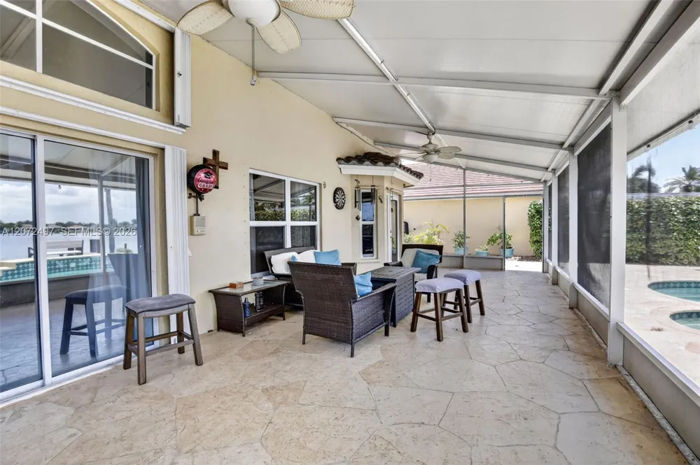19156 NW 24th Ct Pembroke Pines, FL 33029