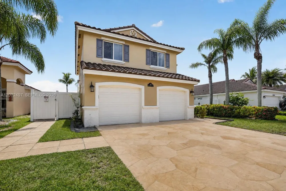 19156 NW 24th Ct Pembroke Pines, FL 33029
