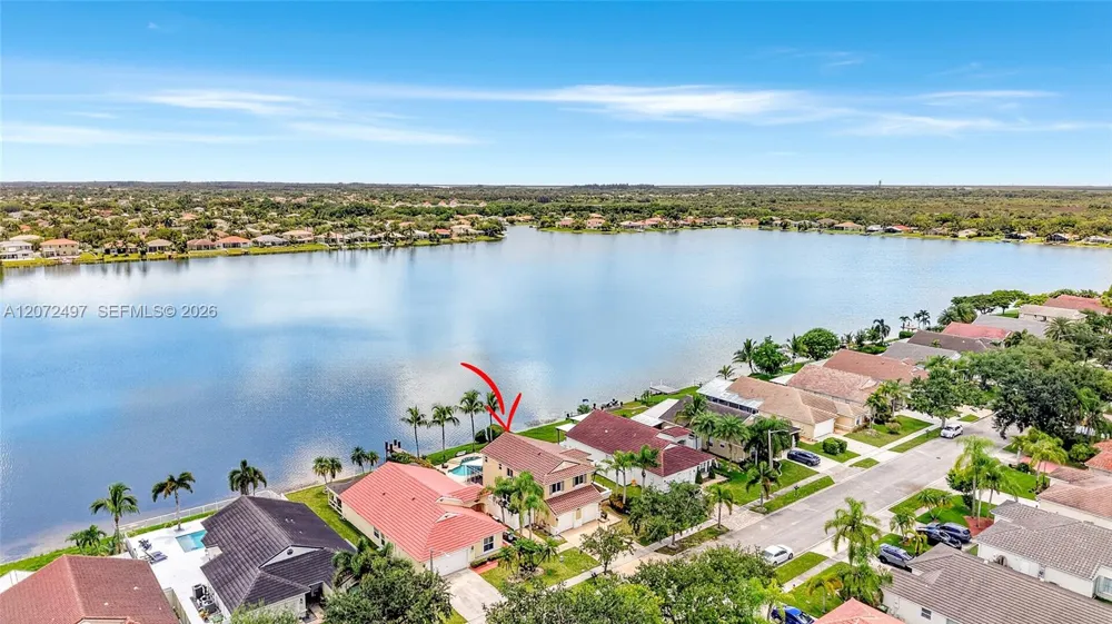 19156 NW 24th Ct Pembroke Pines, FL 33029