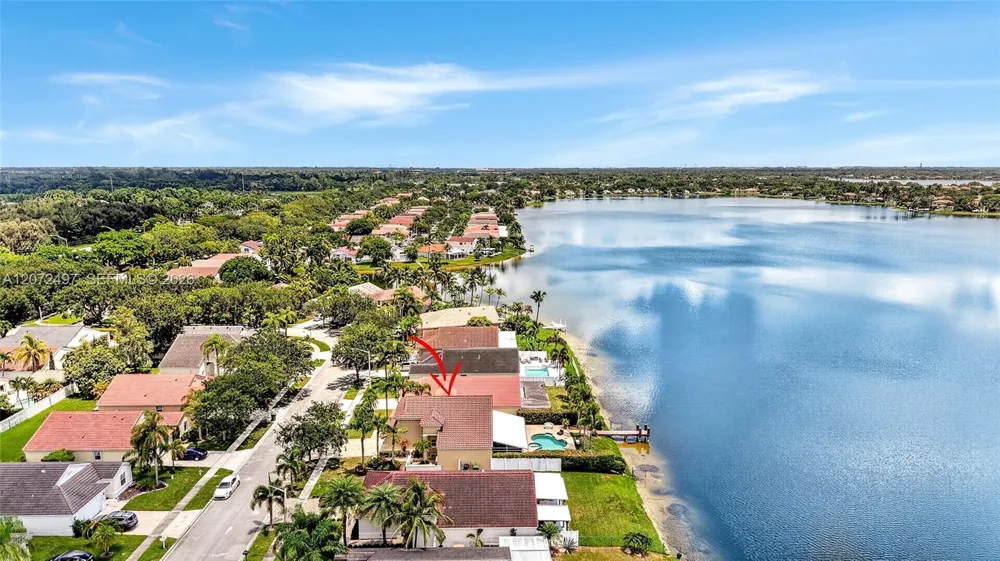 19156 NW 24th Ct Pembroke Pines, FL 33029