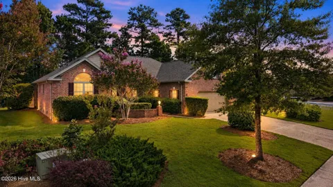 1304 Monarch Court
