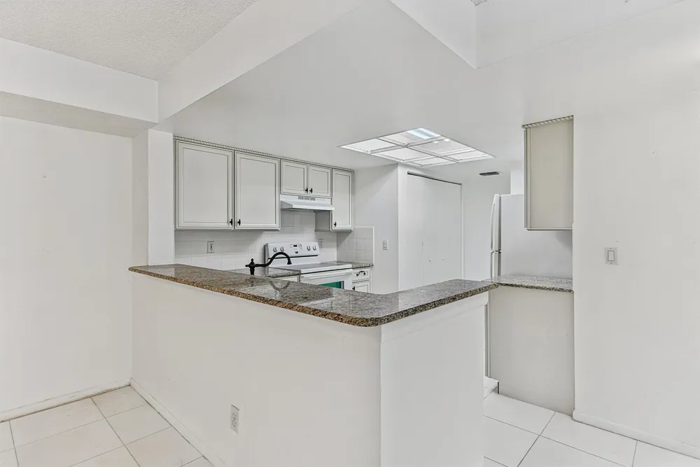 9088 W ATLANTIC BOULEVARD #525 Coral Springs, FL 33071