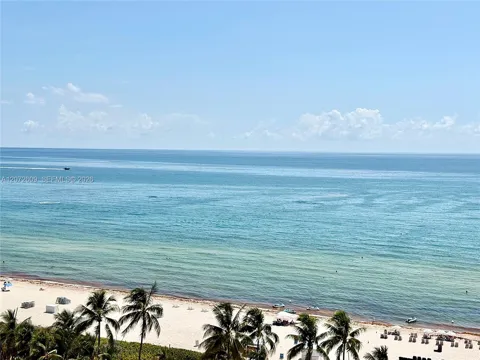 5161 Collins Ave #1612