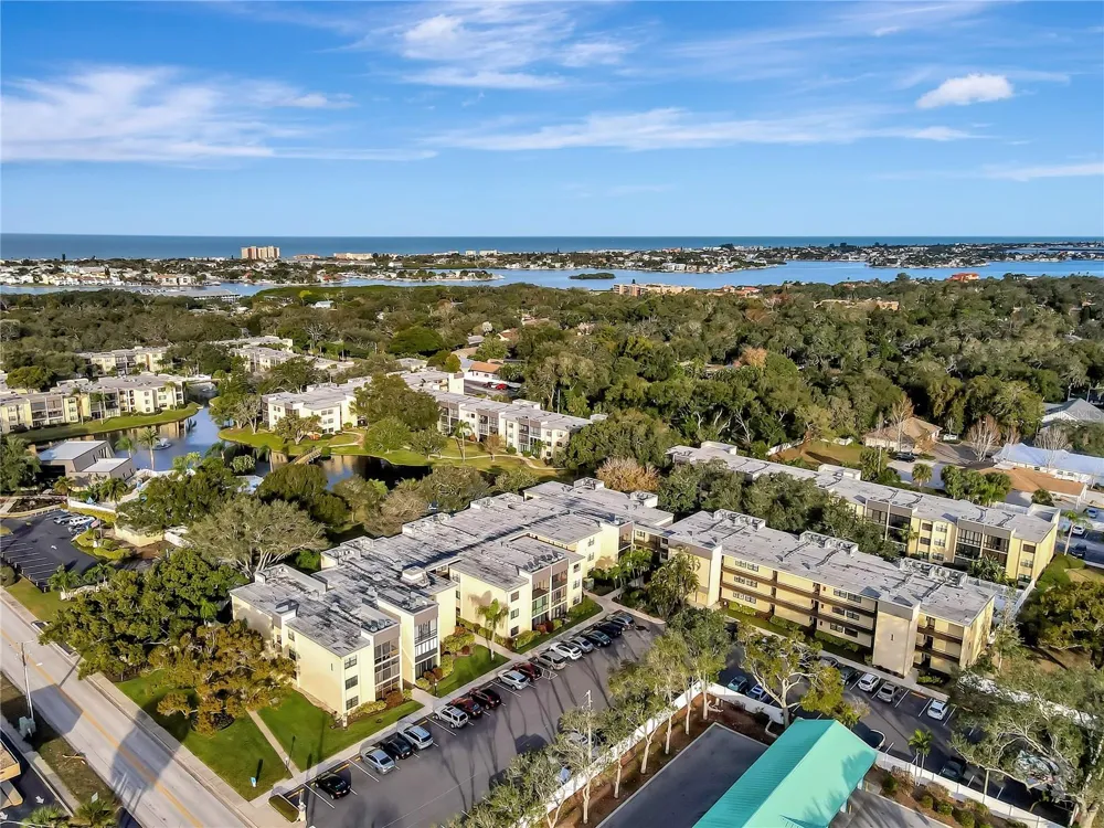 14130 ROSEMARY LANE #1318 Largo, FL 33774