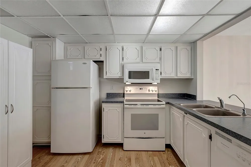 14130 ROSEMARY LANE #1318 Largo, FL 33774