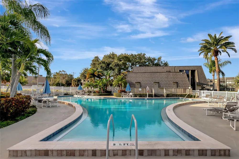 14130 ROSEMARY LANE #1318 Largo, FL 33774