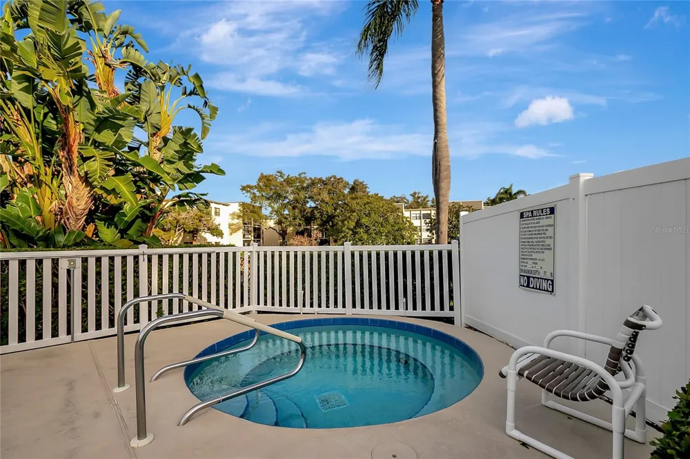 14130 ROSEMARY LANE #1318 Largo, FL 33774