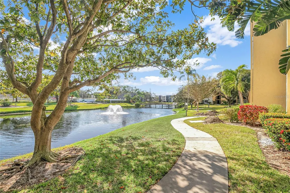 14130 ROSEMARY LANE #1318 Largo, FL 33774