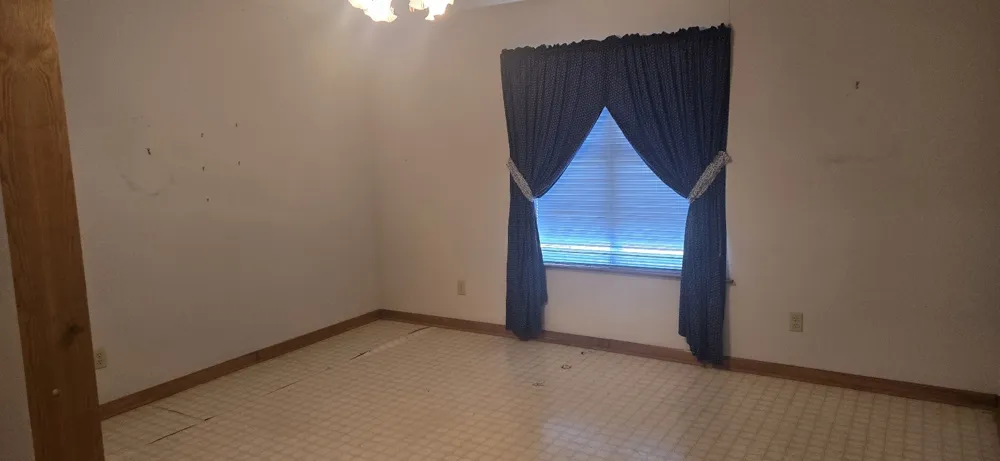 770 County Road 169 Whitesboro, TX 76273