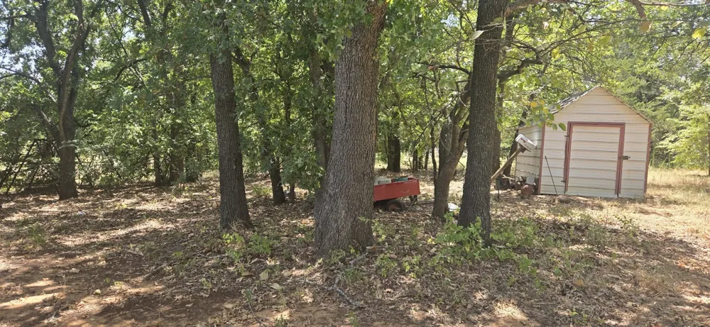 770 County Road 169 Whitesboro, TX 76273