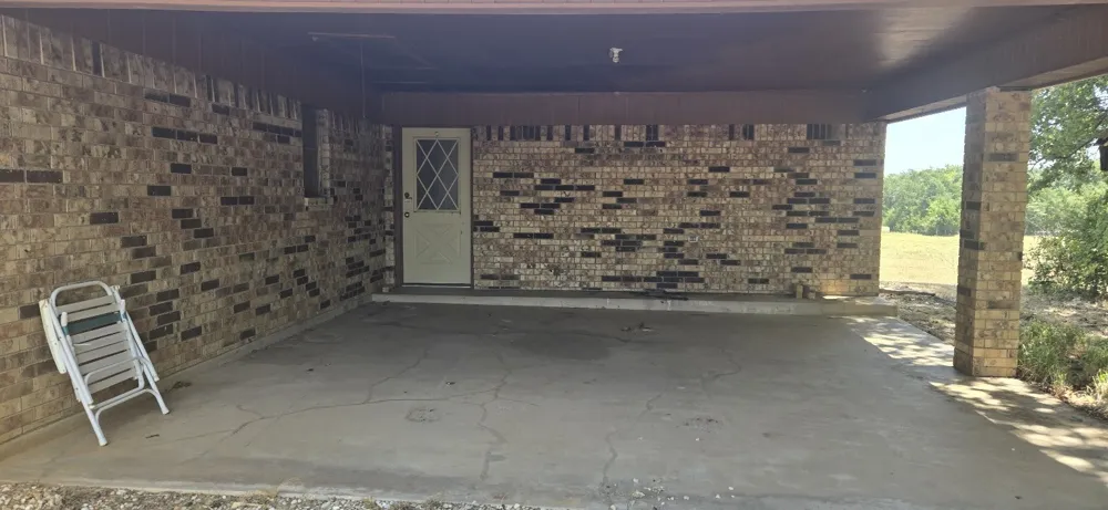 770 County Road 169 Whitesboro, TX 76273