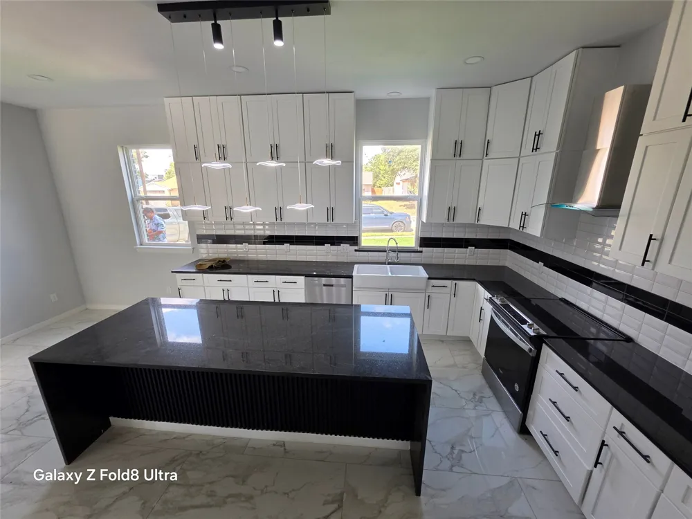 524 Windsor Drive Allen, TX 75002