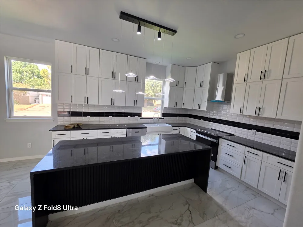 524 Windsor Drive Allen, TX 75002