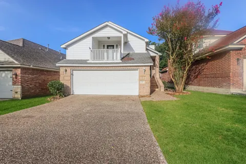112 Golfview Drive