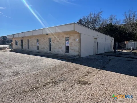 1402 S Fm 116 Highway