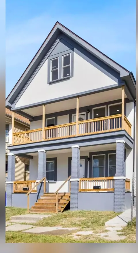 5228 Elmer Street #1