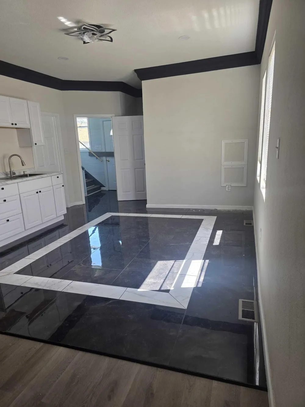 5228 Elmer Street #1 Detroit, MI 48210