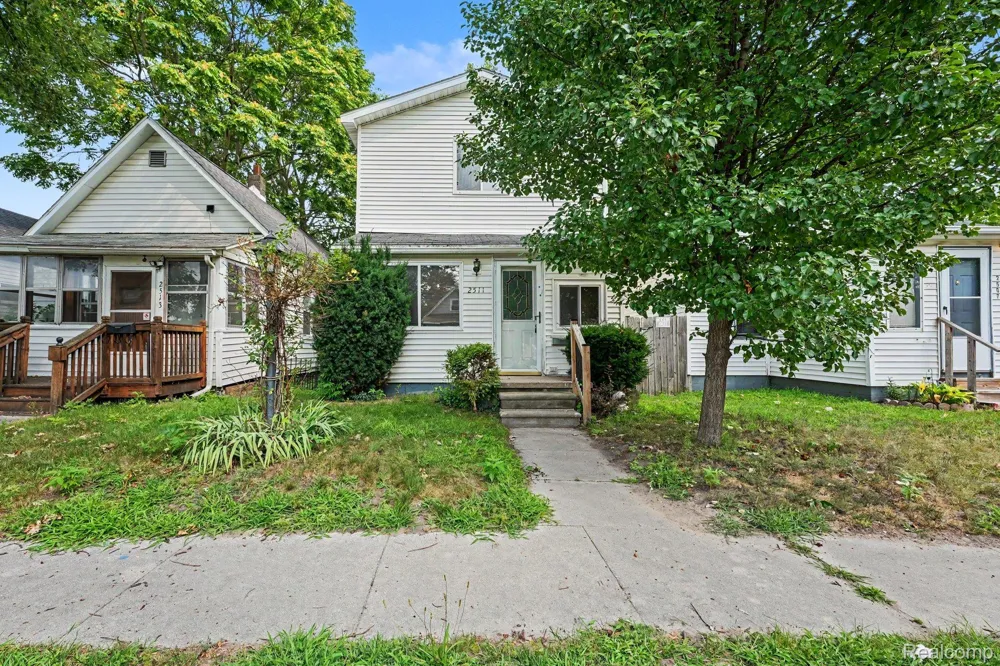2511 Vanness Street Port Huron City, MI 48060