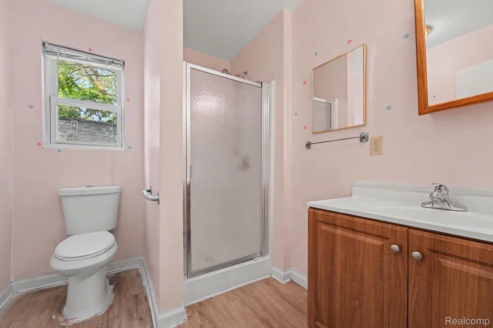2511 Vanness Street Port Huron City, MI 48060