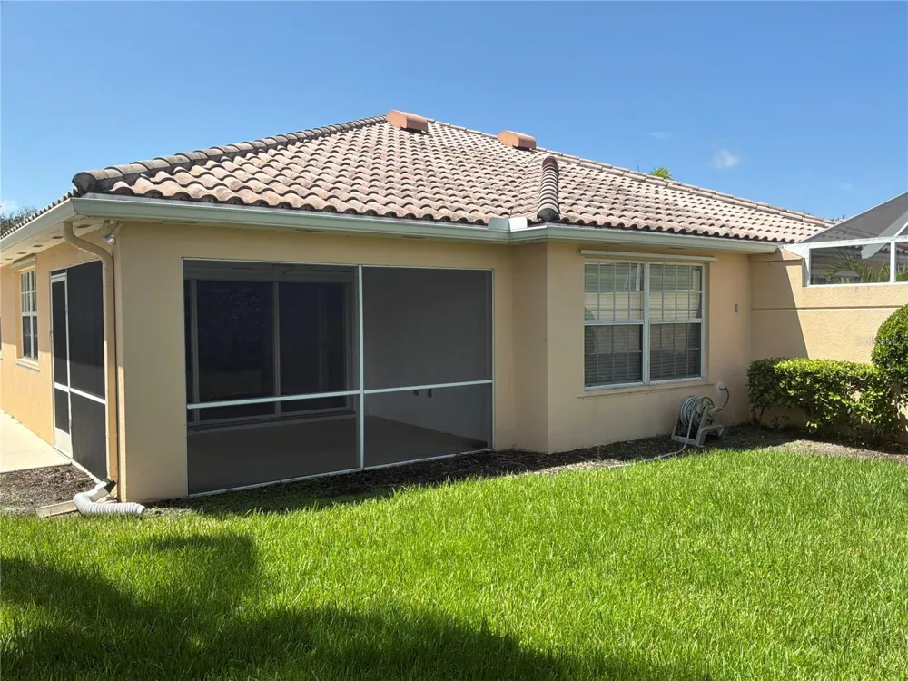 5796 IVREA DRIVE Sarasota, FL 34238