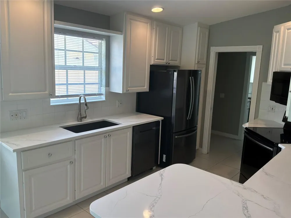 5796 IVREA DRIVE Sarasota, FL 34238