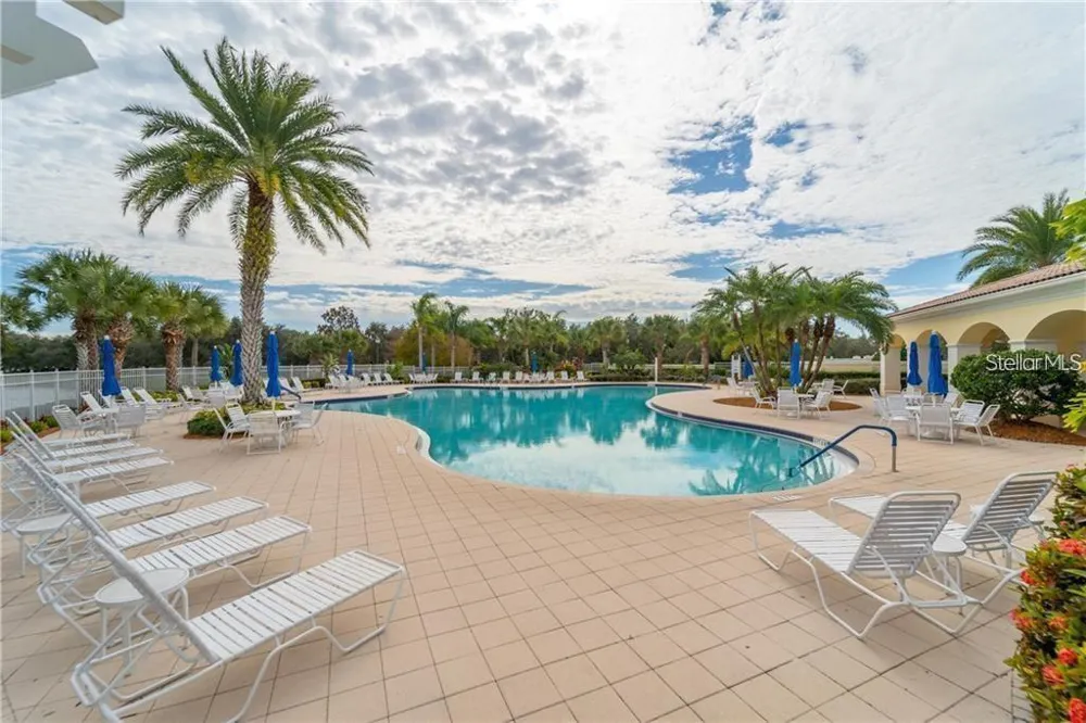 5796 IVREA DRIVE Sarasota, FL 34238