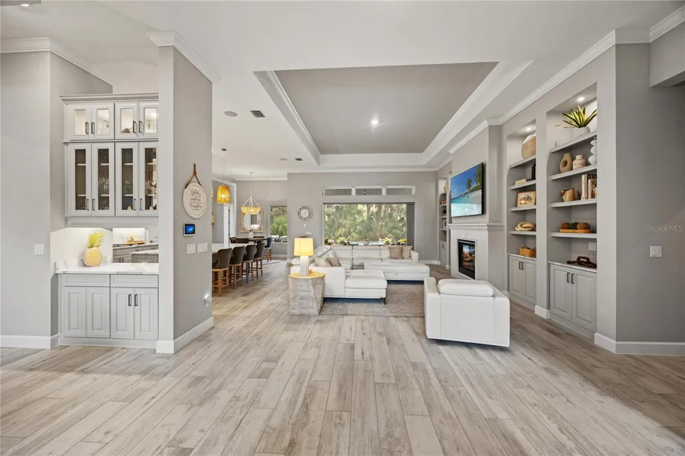 9479 TEQUILA SUNRISE DRIVE Sarasota, FL 34241