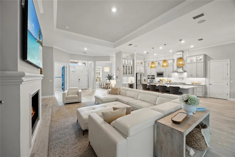 9479 TEQUILA SUNRISE DRIVE Sarasota, FL 34241