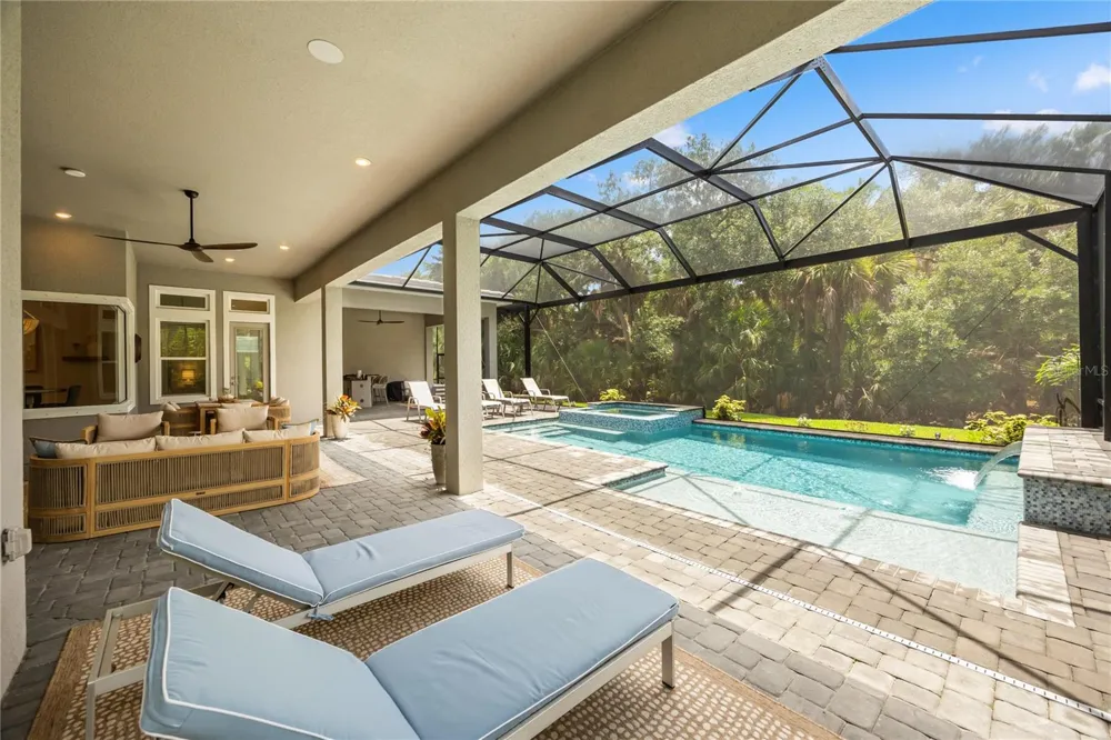 9479 TEQUILA SUNRISE DRIVE Sarasota, FL 34241