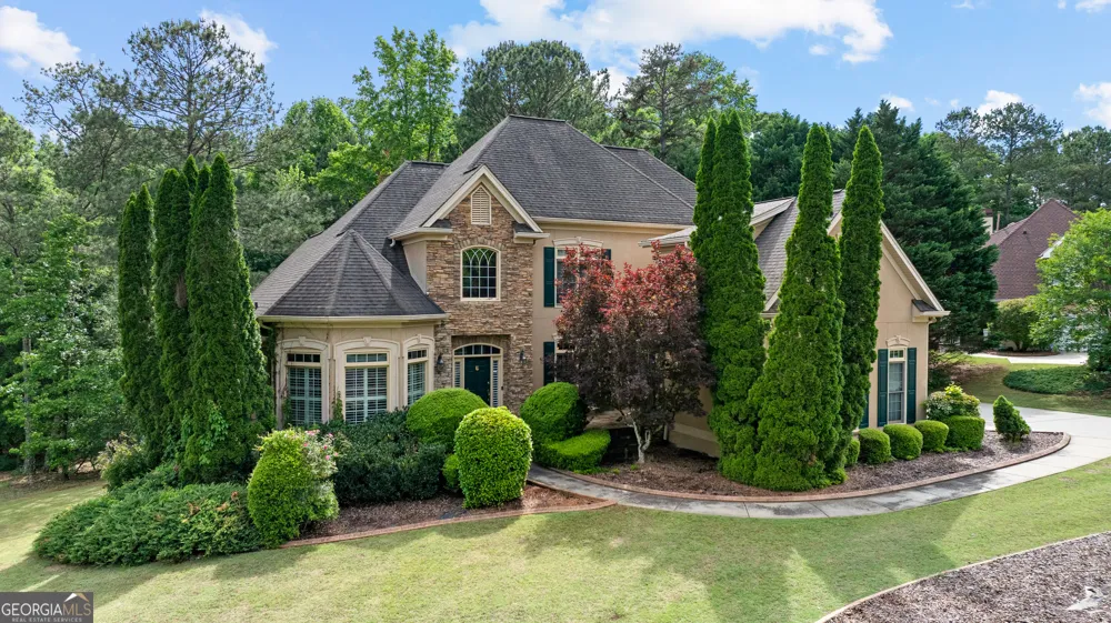 348 Loring LN Peachtree City, GA 30269