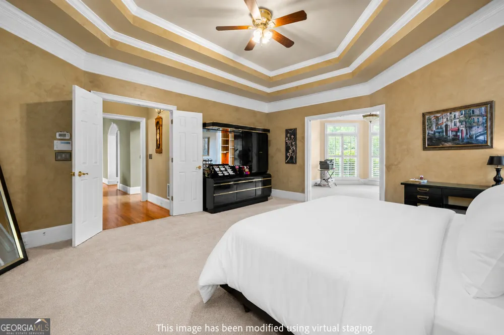 348 Loring LN Peachtree City, GA 30269