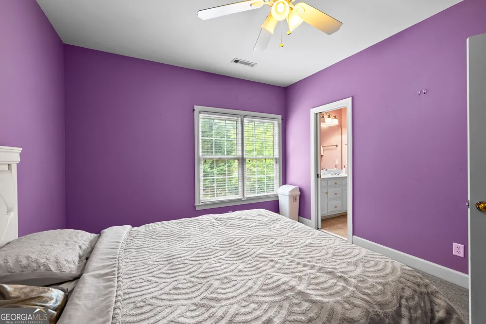 348 Loring LN Peachtree City, GA 30269