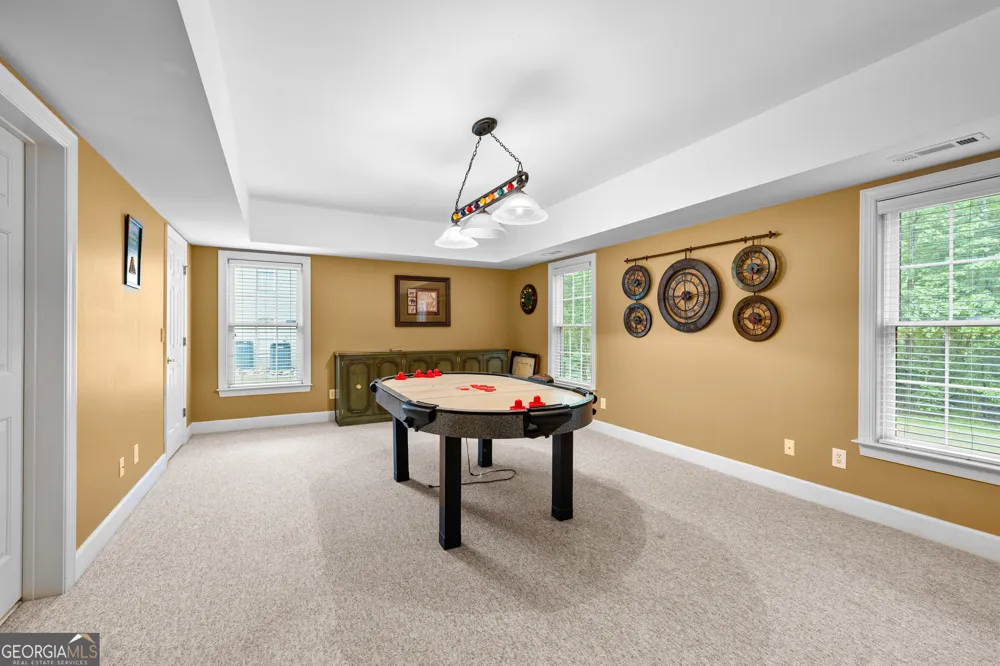 348 Loring LN Peachtree City, GA 30269