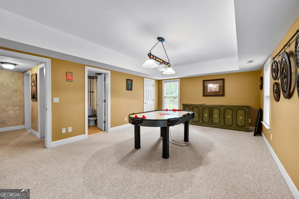 348 Loring LN Peachtree City, GA 30269