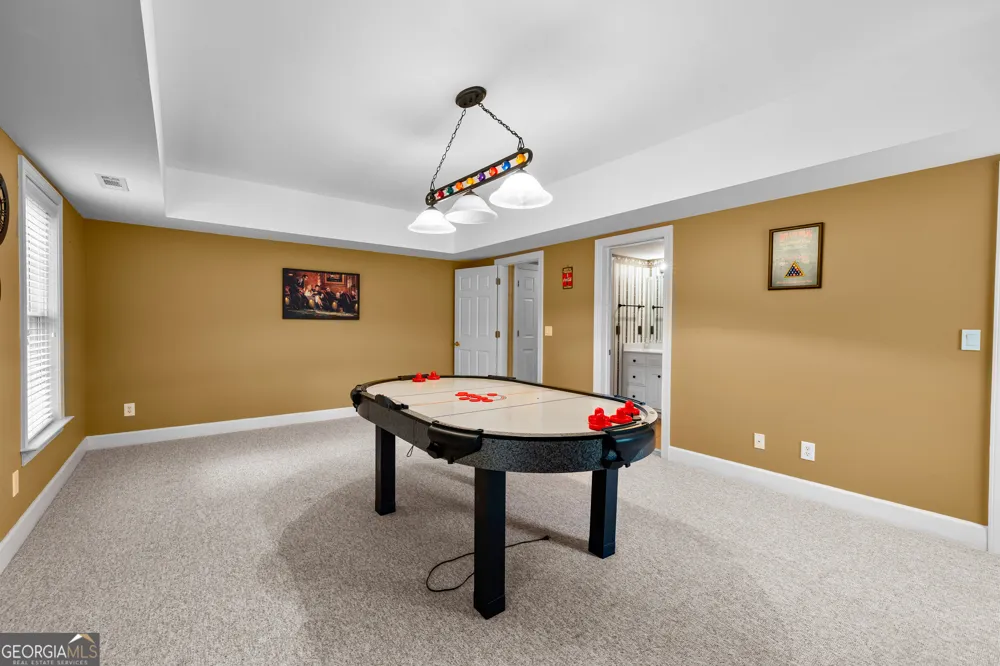 348 Loring LN Peachtree City, GA 30269