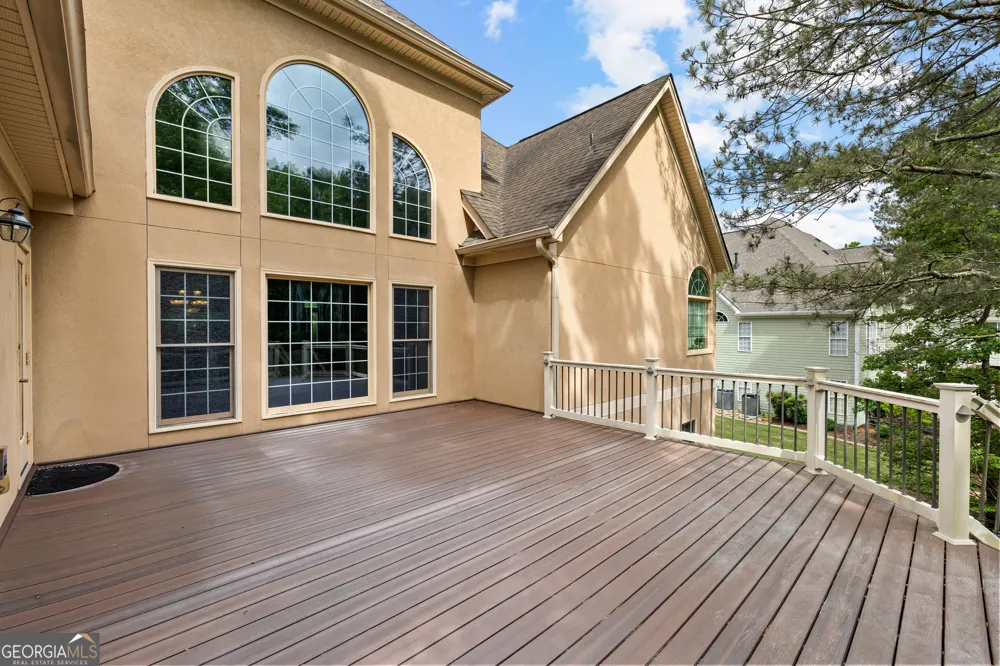 348 Loring LN Peachtree City, GA 30269