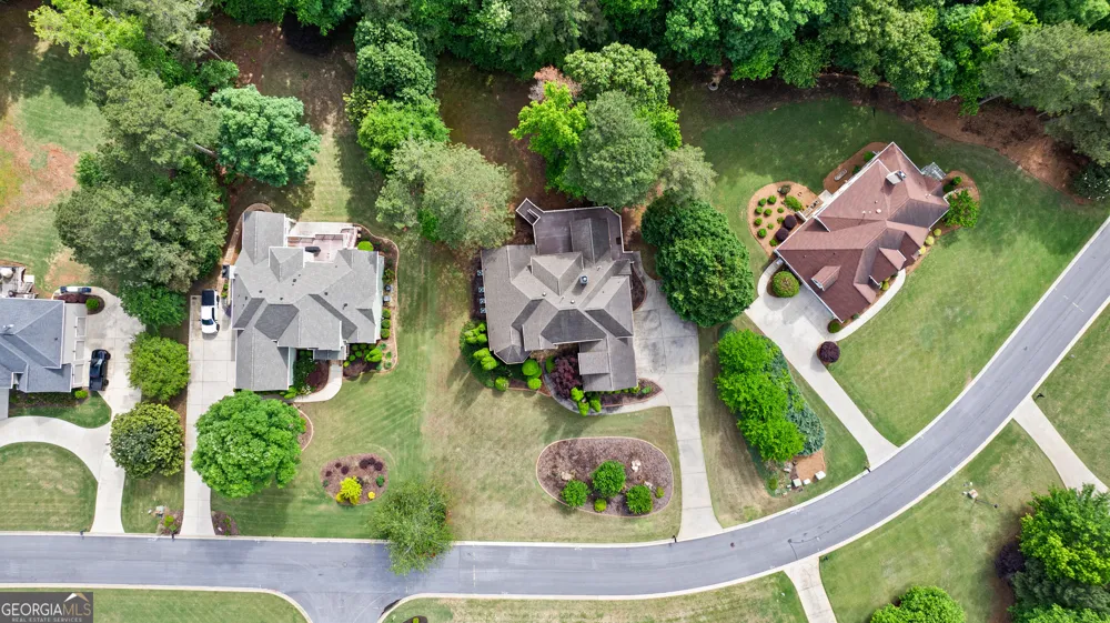 348 Loring LN Peachtree City, GA 30269