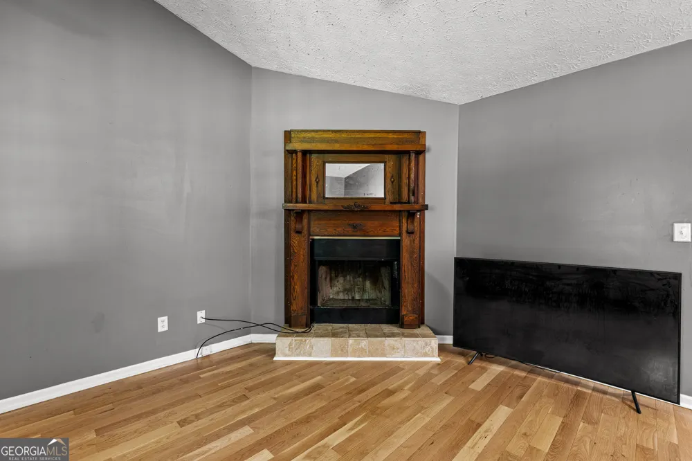 1336 Martin Mill RD Moreland, GA 30259