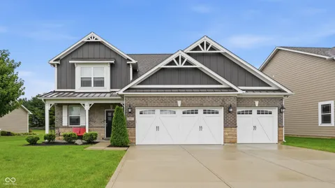 147 Carrick Glen Boulevard