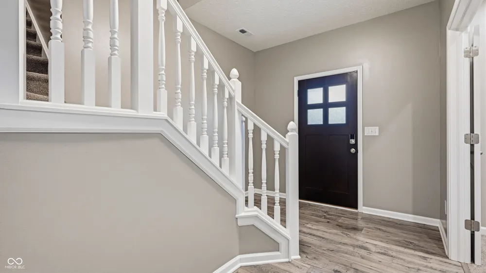 147 Carrick Glen Boulevard Pendleton, IN 46064