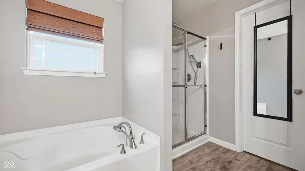 147 Carrick Glen Boulevard Pendleton, IN 46064