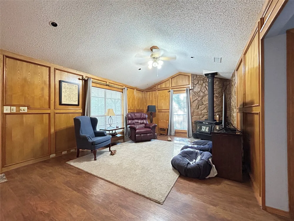 1799 County Road 4128 Cumby, TX 75433