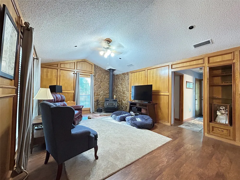 1799 County Road 4128 Cumby, TX 75433