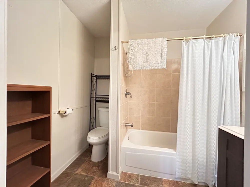 1799 County Road 4128 Cumby, TX 75433