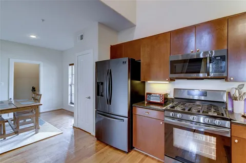 2216 Chenevert Street #11