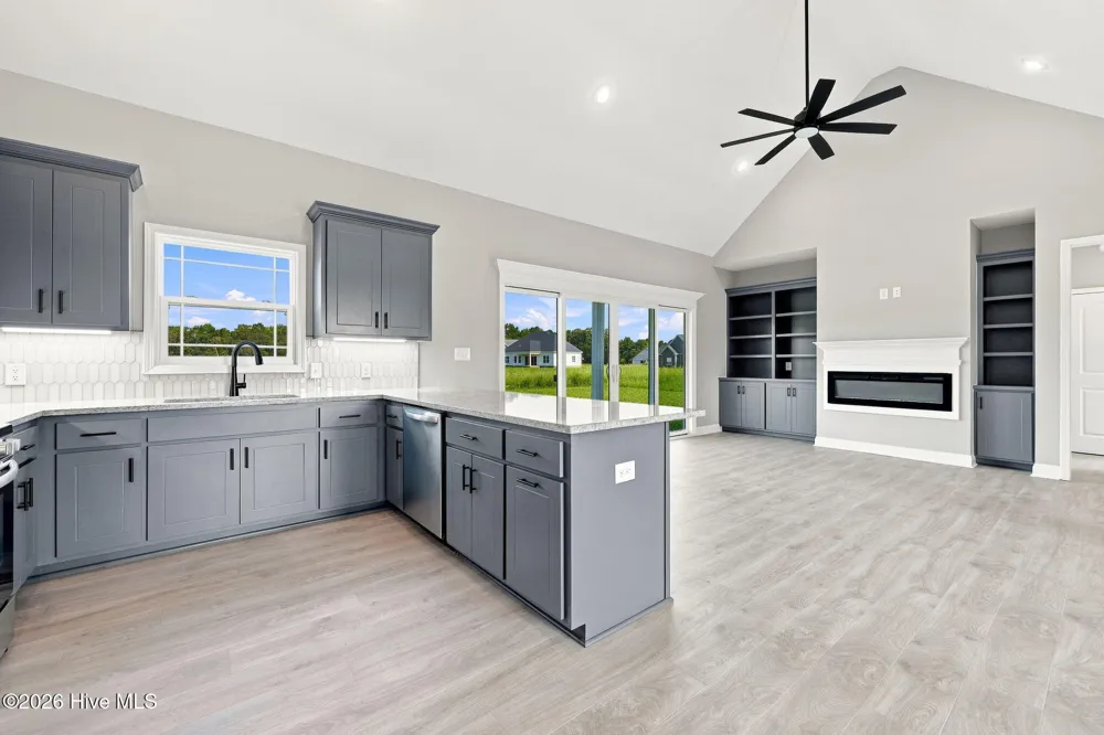 2756 Covent Drive Farmville, NC 27828