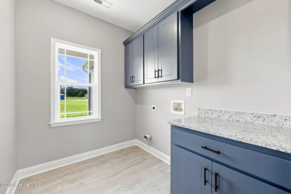 2756 Covent Drive Farmville, NC 27828