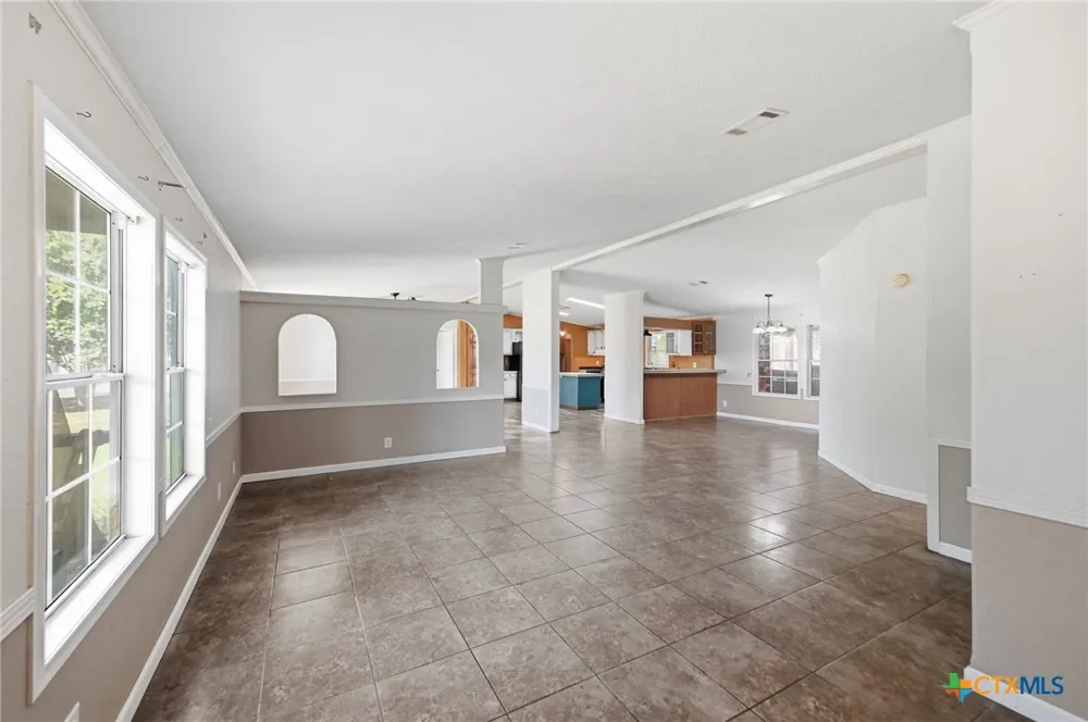 357 Dallas Street Bandera, TX 78003