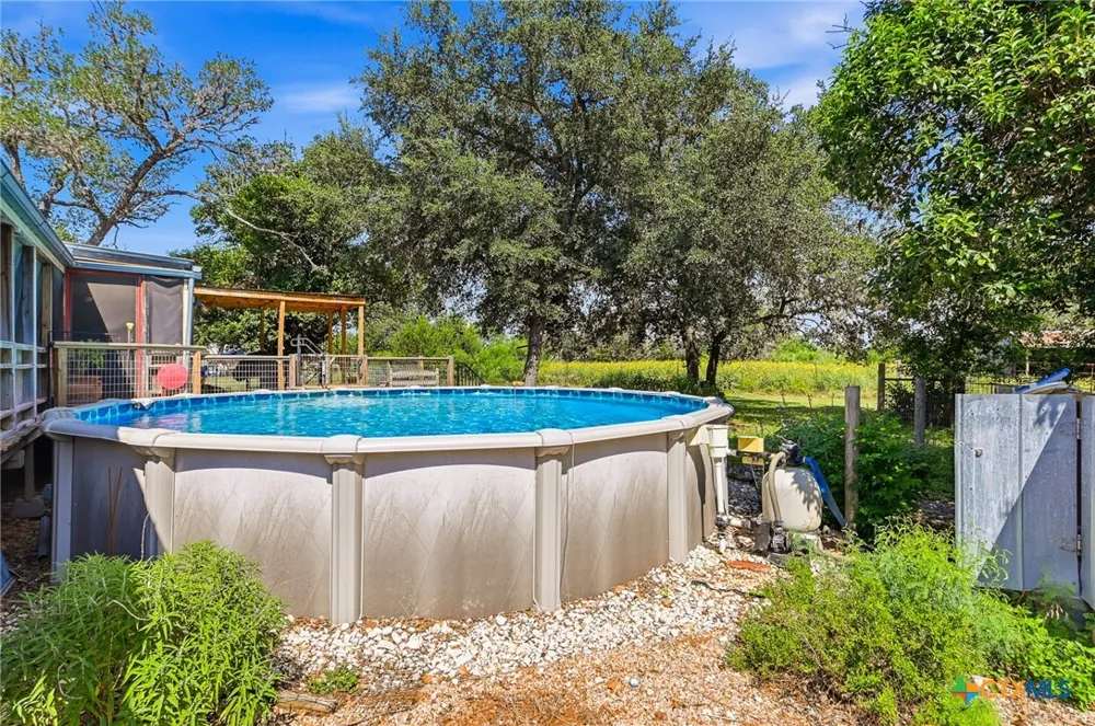 357 Dallas Street Bandera, TX 78003